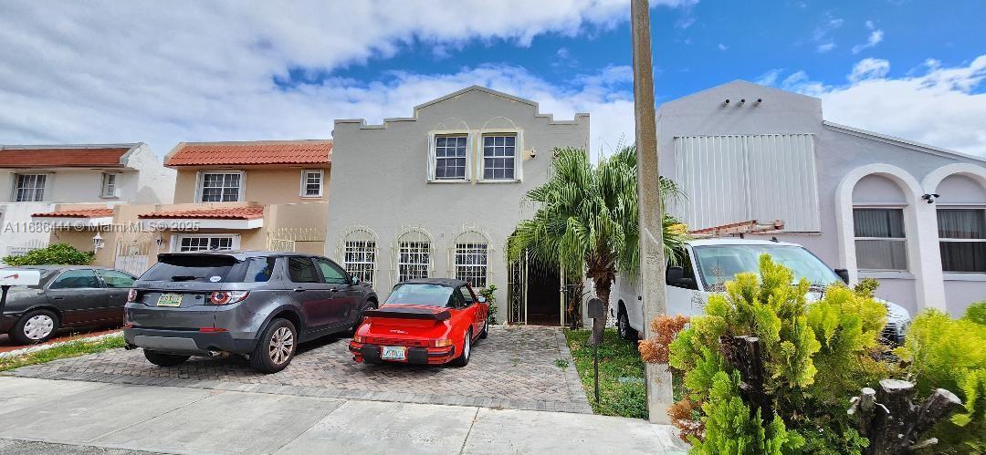 Picture of 4281 W 10Th Ct, Hialeah, FL 33012