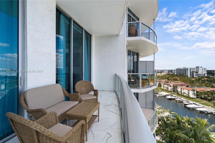 Picture of 3029 NE 188Th St # 1021, Aventura FL 33180