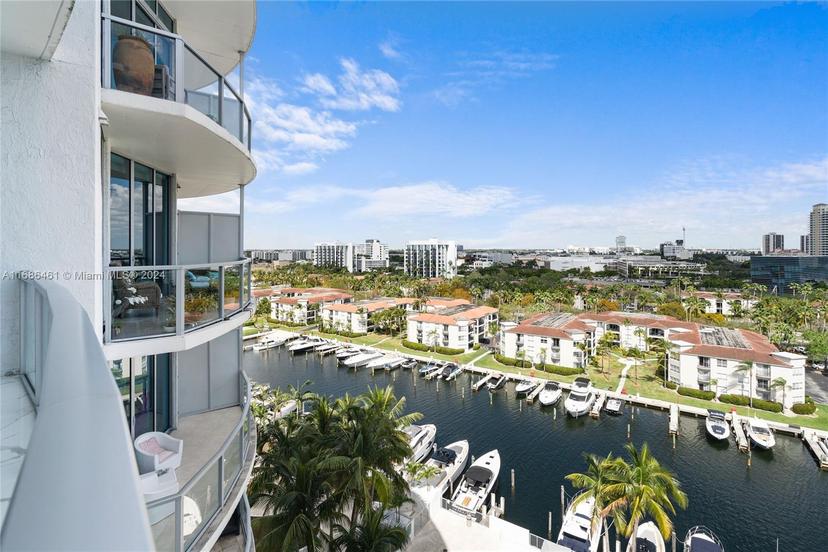 Picture of 3029 NE 188Th St # 1021, Aventura FL 33180