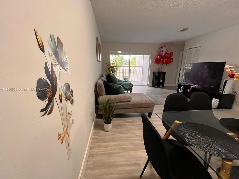 Picture of 4736 NW 114Th Ave # 205, Doral FL 33178