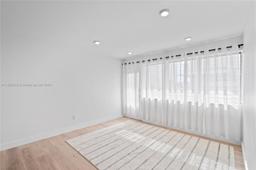 Picture of 1100 Alton Rd # 5A, Miami Beach, FL 33139