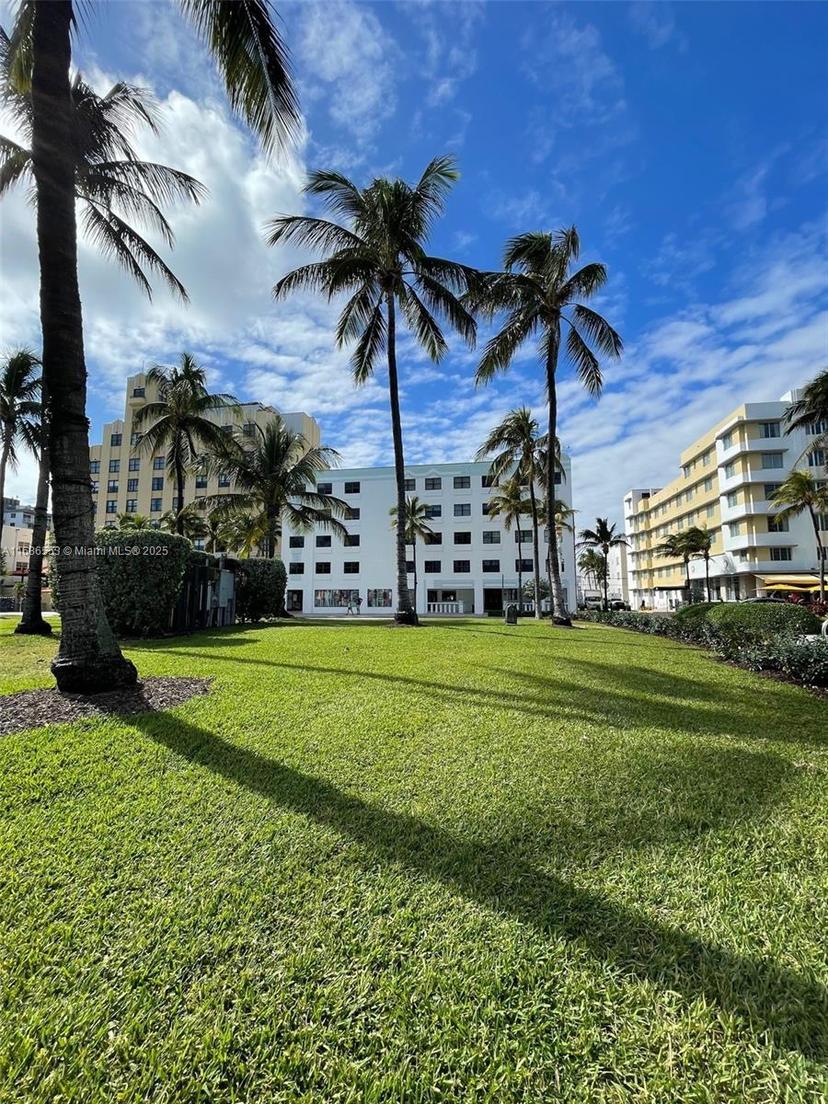 Picture of 1390 Ocean Dr # 201, Miami Beach FL 33139