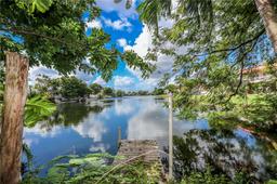 Picture of 4422 SW 127Th Pl, Miami, FL 33175