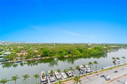 Picture of 4401 Collins Av # 1214, Miami Beach, FL 33140