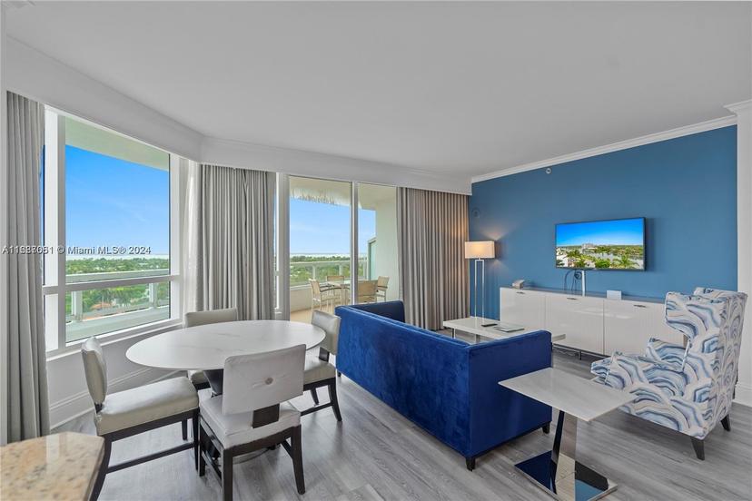Picture of 4401 Collins Av # 1214, Miami Beach FL 33140