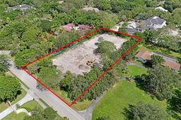 Picture of 10801 SW 67Th Ave, Pinecrest, FL 33156