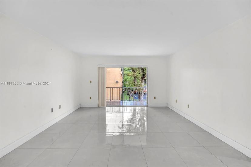 Picture of 13700 SW 62Nd St # 216, Miami FL 33183