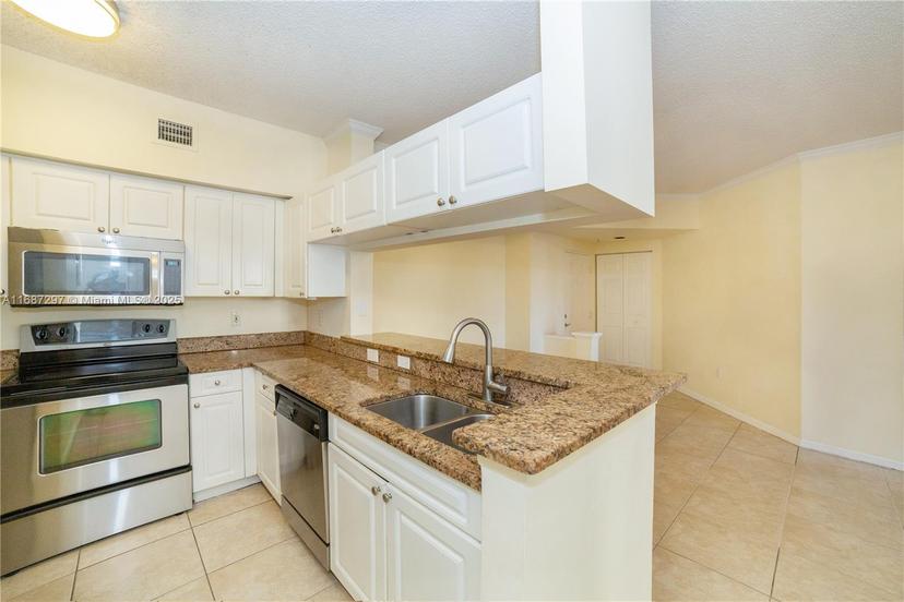 Picture of 17150 N Bay Rd # 2110, Sunny Isles Beach FL 33160