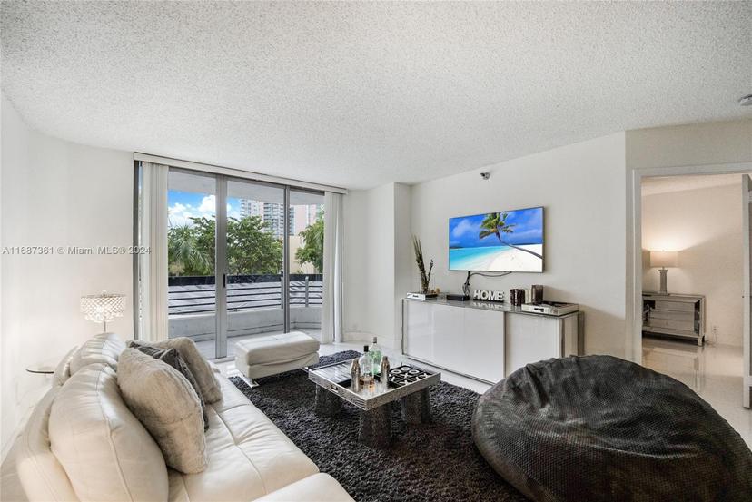 Picture of 3400 NE 192Nd St # 303, Aventura FL 33180