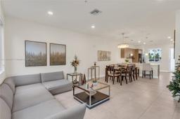 Picture of 6425 NW 103Rd Pl # 102, Doral, FL 33178