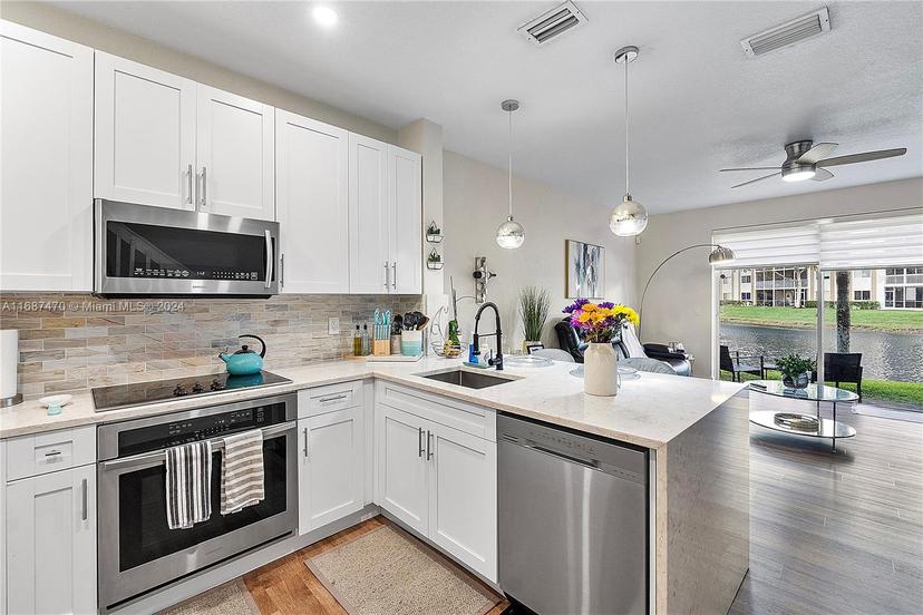 Picture of 7859 Catalina Cir # 7859, Tamarac FL 33321