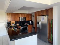 Picture of 177 Ocean Lane Dr # 512, Key Biscayne, FL 33149