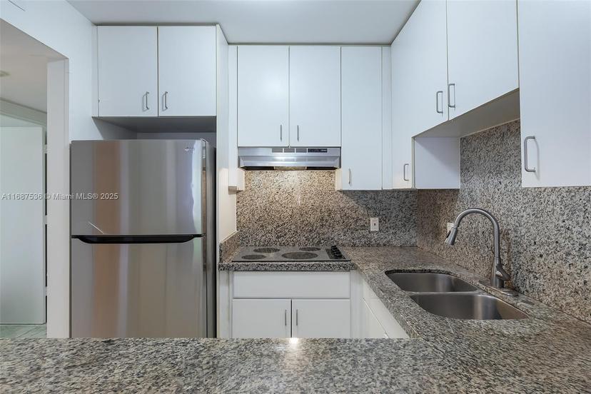 Picture of 1060 NW 7Th St # 101, Miami FL 33136