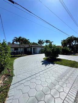 Picture of 3335 SW 65Th Ave, Miami, FL 33155