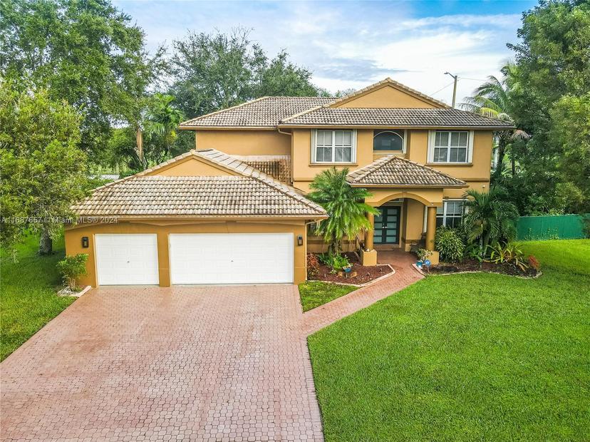 Picture of 15841 SW 61St St, Davie FL 33331