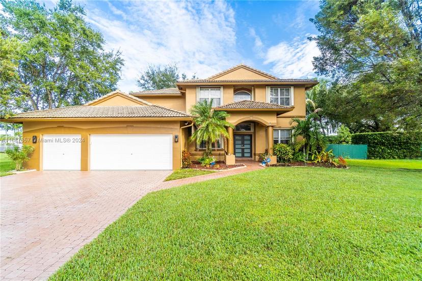 Picture of 15841 SW 61St St, Davie FL 33331