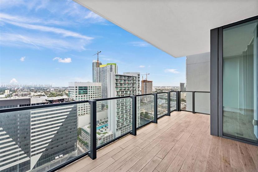 Picture of 88 SW 7Th St # 2408, Miami FL 33130