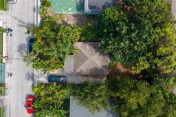Picture of 1550 NE 151St Ter, North Miami Beach, FL 33162