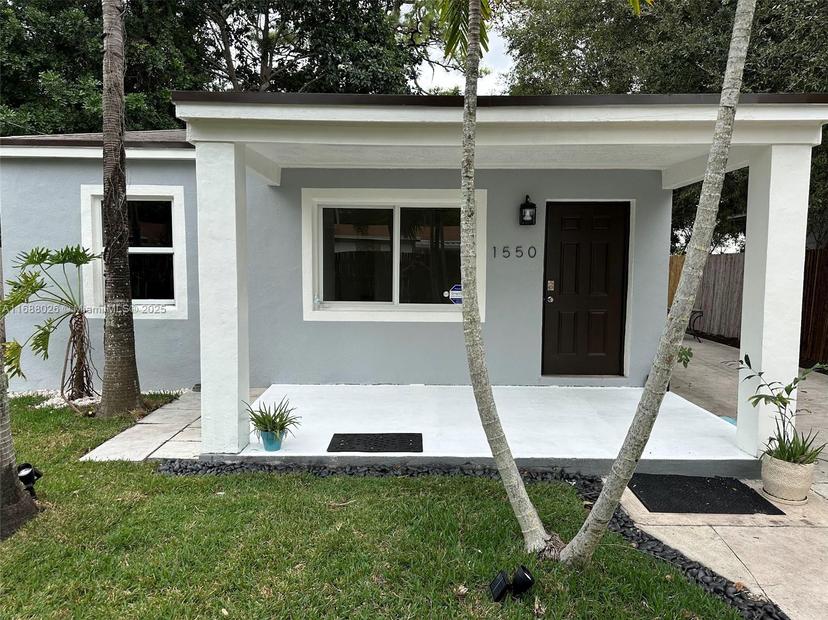 Picture of 1550 NE 151St Ter, North Miami Beach FL 33162