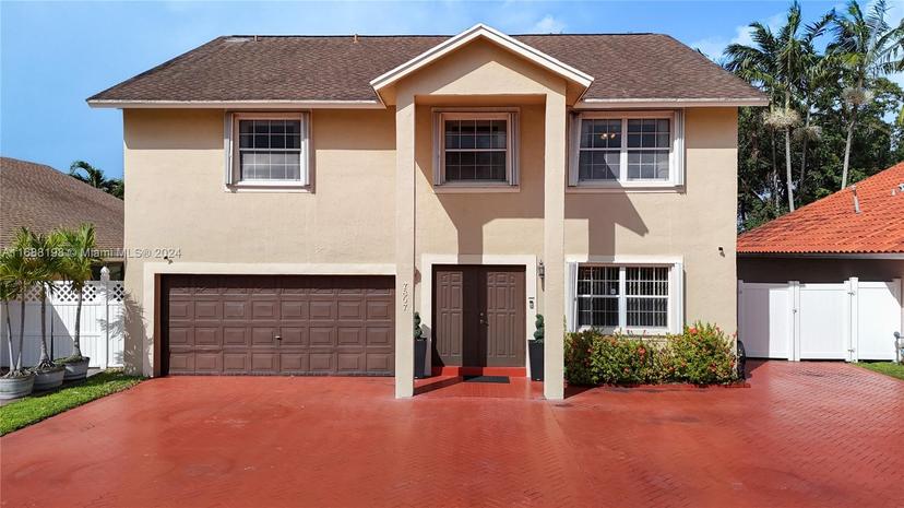 Picture of 7807 NW 187Th Ter, Hialeah FL 33015