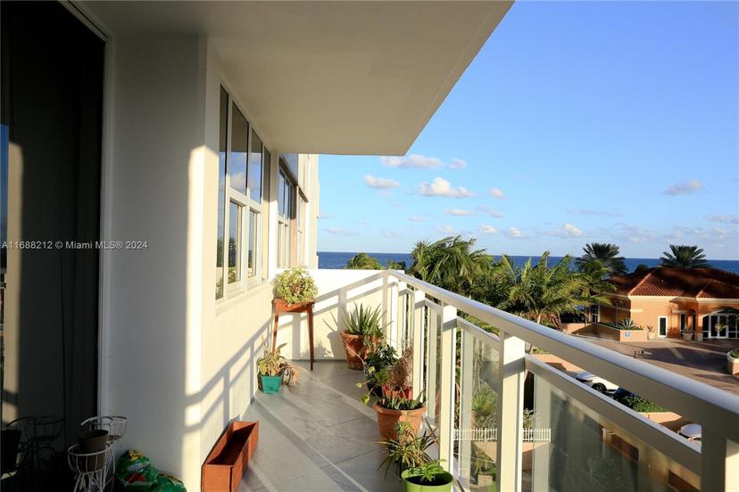 Picture of 2030 S Ocean Dr # 311, Hallandale Beach FL 33009