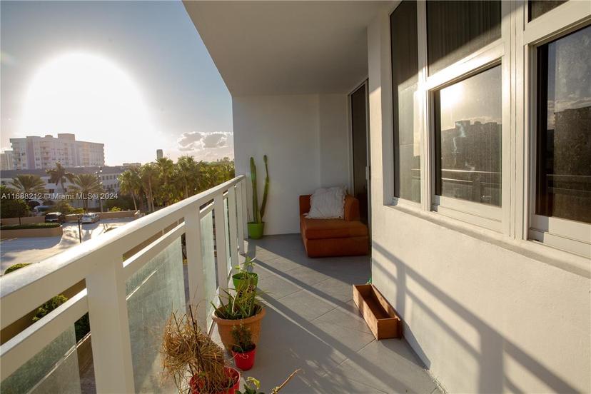 Picture of 2030 S Ocean Dr # 311, Hallandale Beach FL 33009