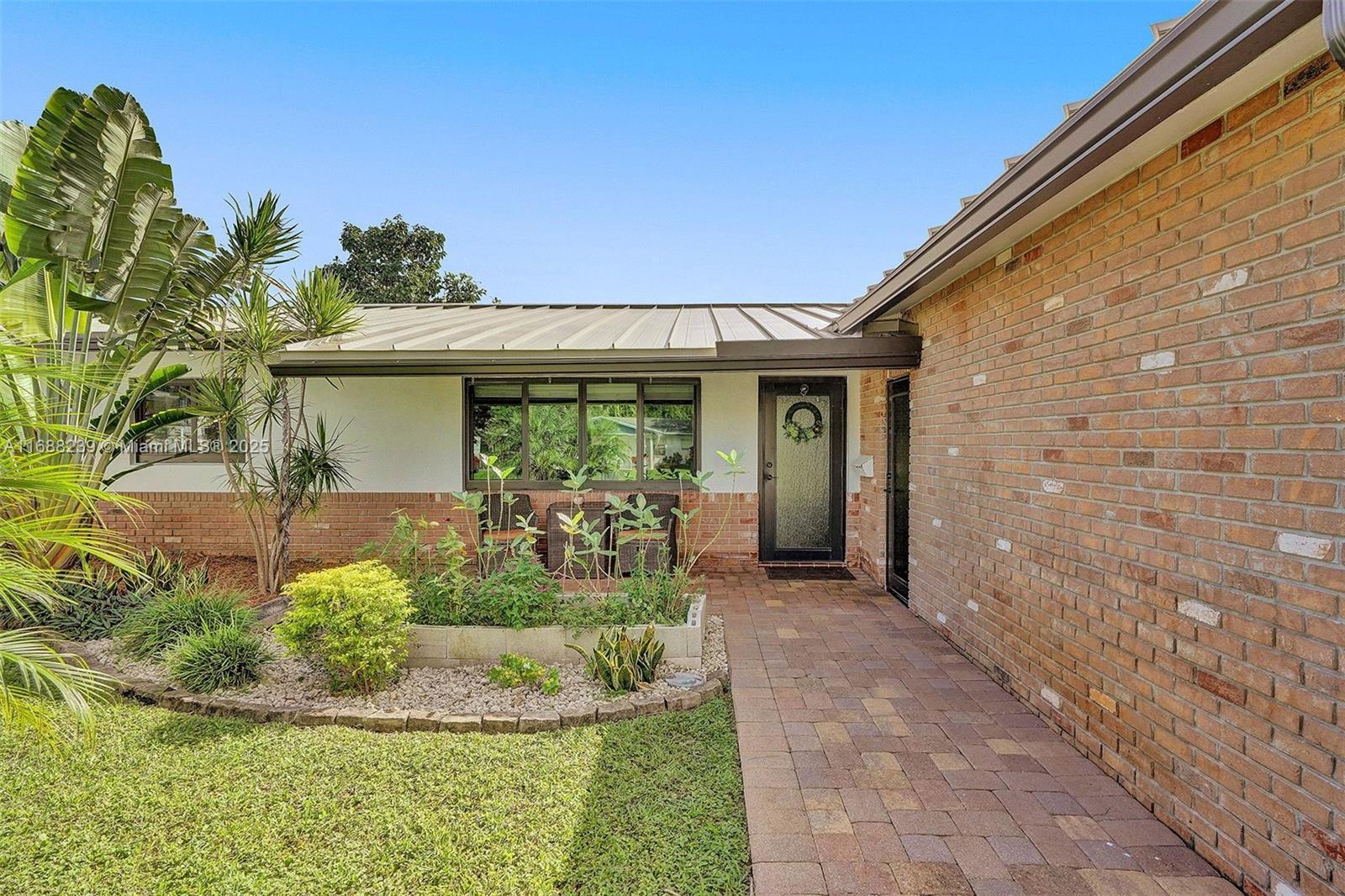 Picture of 2000 NW 38Th St, Oakland Park, FL 33309
