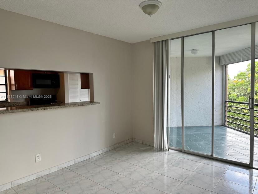 Picture of 3100 N Pine Island Rd # 310, Sunrise FL 33351