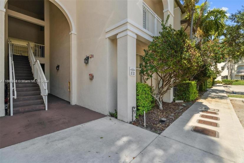 Picture of 11403 NW 89Th St # 203, Doral FL 33178