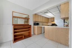 Picture of 1350 SW 122Nd Ave # 115, Miami, FL 33184