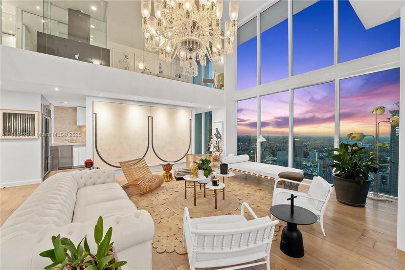 Picture of 1040 Biscayne Blvd # 4606, Miami FL 33132