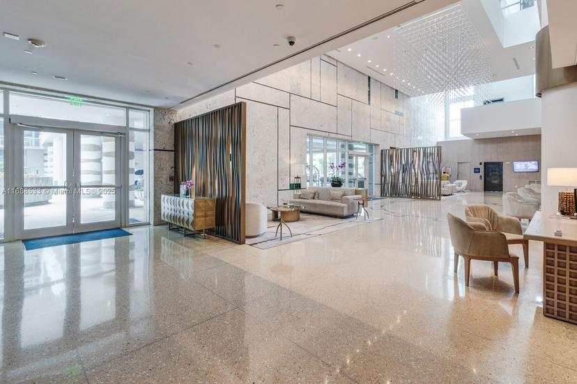 Picture of 6801 Collins Ave, Miami Beach FL 33141