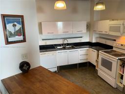 Picture of 10 SW South River Dr # 1407, Miami, FL 33130