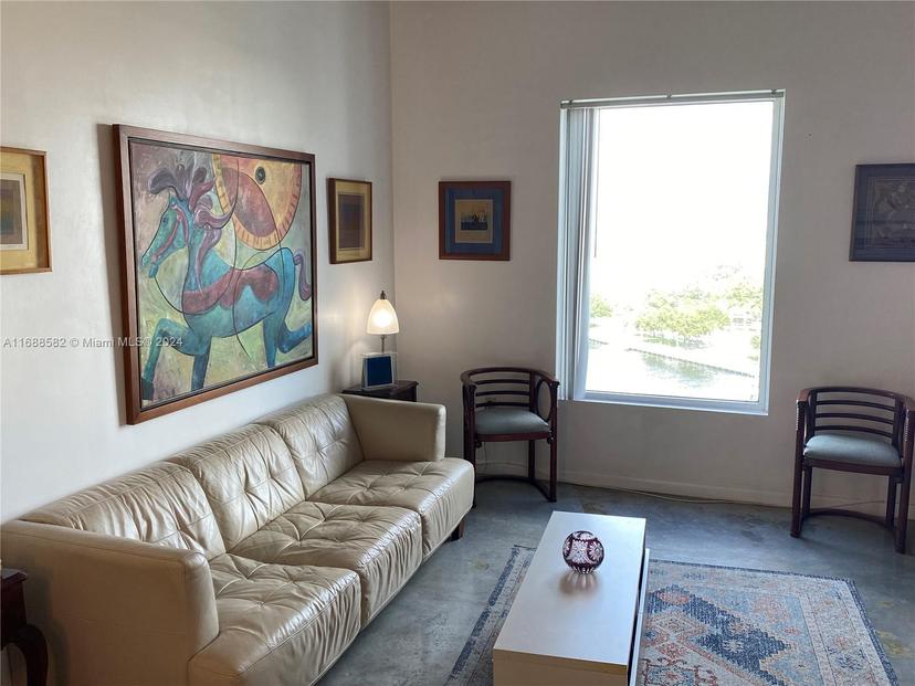 Picture of 10 SW South River Dr # 1407, Miami FL 33130