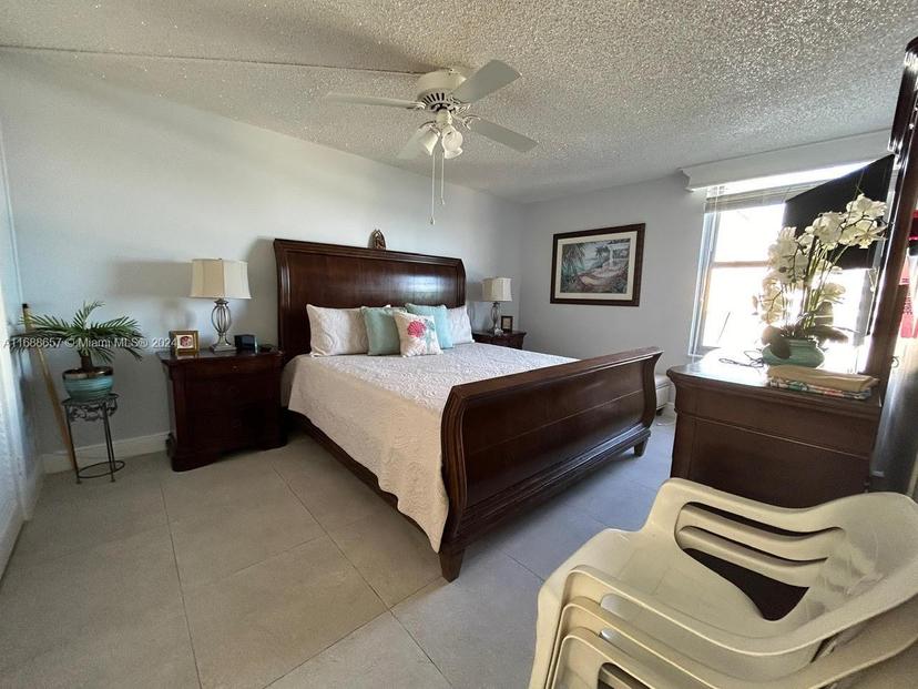 Picture of 2899 Collins Ave # 1223, Miami Beach FL 33140