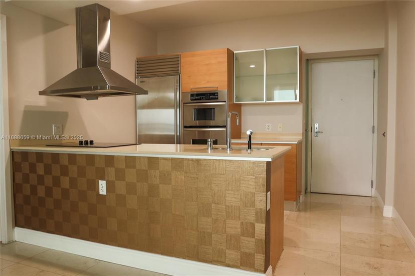 Picture of 218 SE 14Th St # 2107, Miami FL 33131