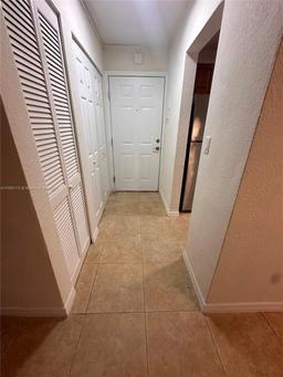 Picture of 14500 SW 88Th Ave # 227, Palmetto Bay, FL 33176