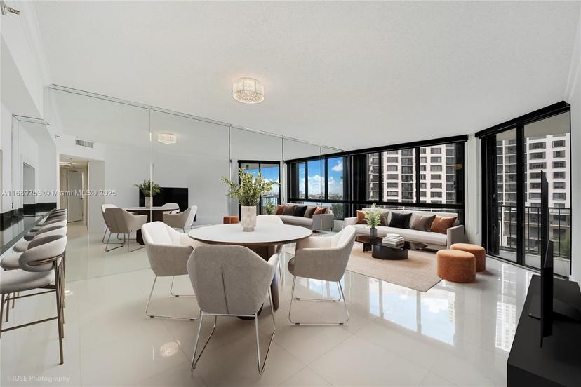 Picture of 520 Brickell Key Dr # A802, Miami FL 33131