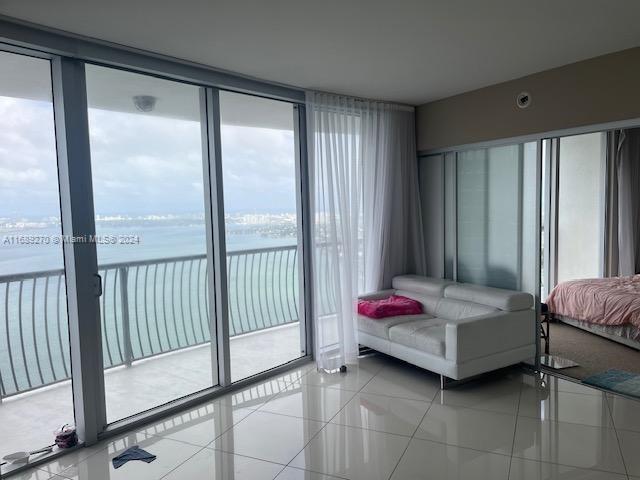 Picture of 1750 N Bayshore Dr # 5501, Miami FL 33132