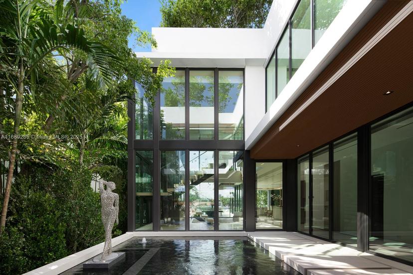 Picture of 220 W Dilido Dr, Miami Beach FL 33139