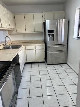 Picture of 8615 NW 8Th St # 408, Miami, FL 33126