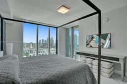Picture of 330 Sunny Isles Blvd # 2207, Sunny Isles Beach, FL 33160