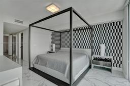Picture of 330 Sunny Isles Blvd # 2207, Sunny Isles Beach, FL 33160