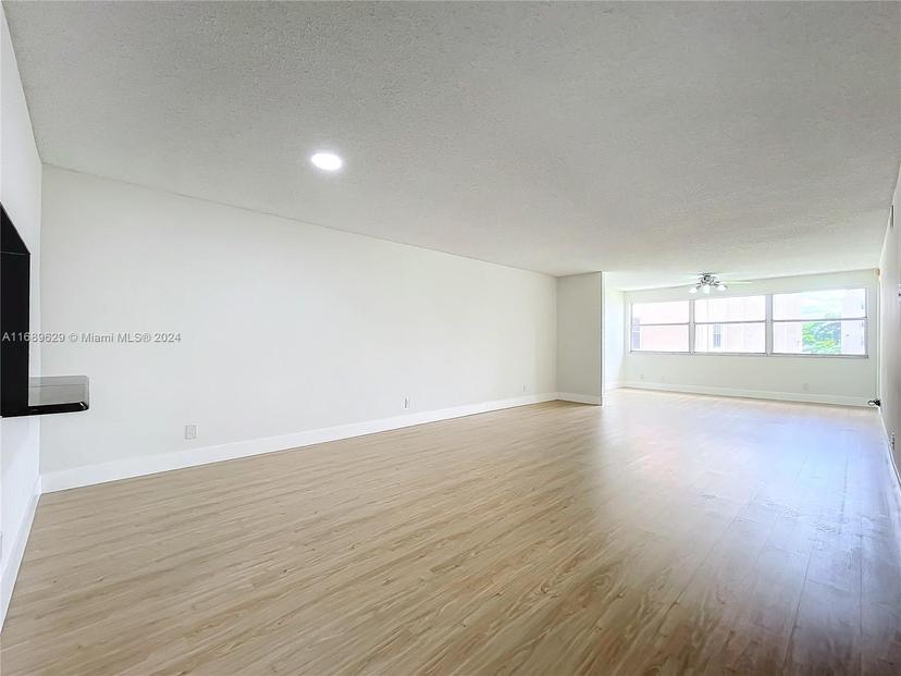Picture of 2607 NW 104Th Ave # 206, Sunrise FL 33322