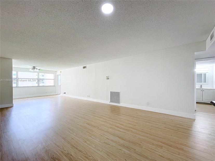Picture of 2607 NW 104Th Ave # 206, Sunrise FL 33322