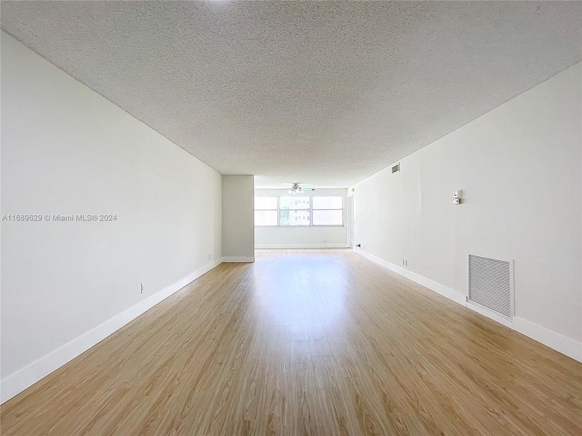 Picture of 2607 NW 104Th Ave # 206, Sunrise FL 33322