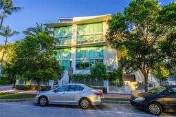 Picture of 245 Michigan Ave # 8, Miami Beach, FL 33139
