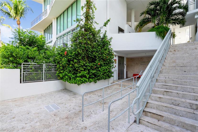Picture of 245 Michigan Ave # 8, Miami Beach FL 33139