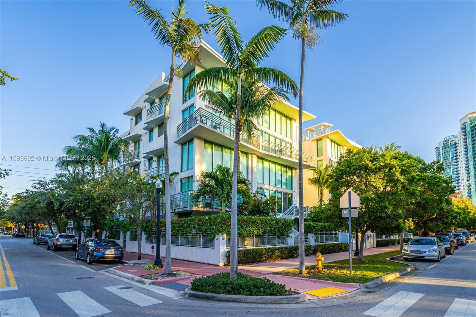 Picture of 245 Michigan Ave # 8, Miami Beach, FL 33139
