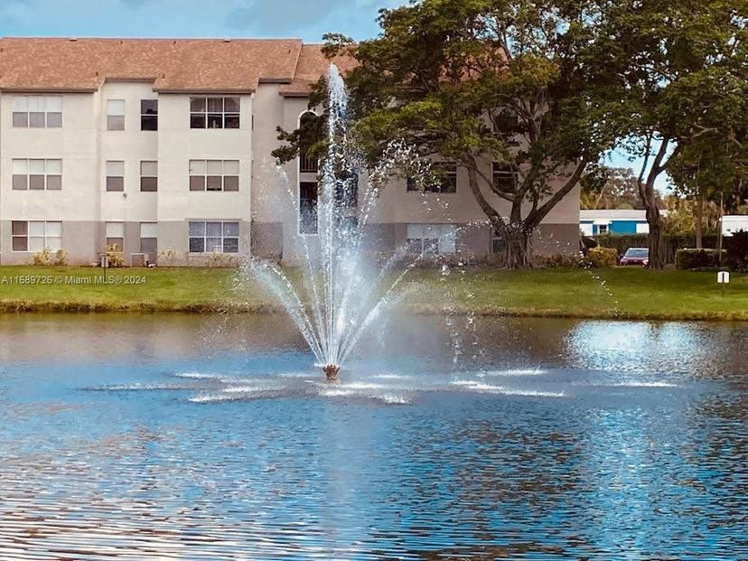Picture of 1401 Village Blvd # 1128, West Palm Beach FL 33409